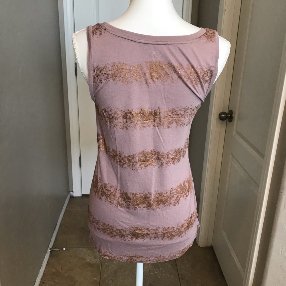 Loft Tank Top Size Small - Picture 2 of 2